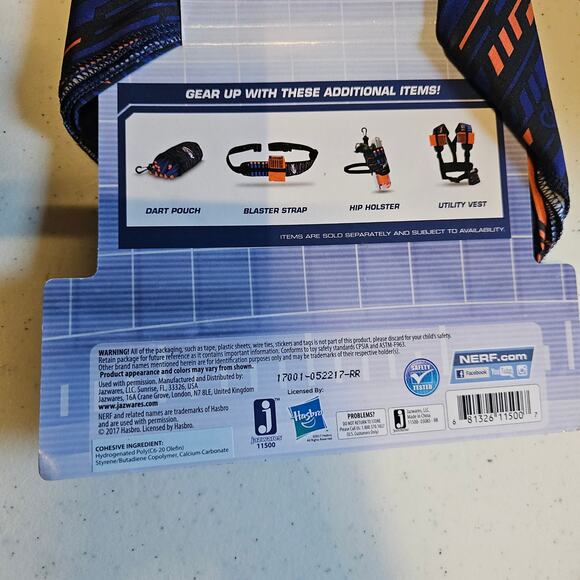 NERF Elite Pattern Bandana 22" x 22" w/ 2 pair black eye adhesives Lot of 2 NEW - Picture 3 of 3